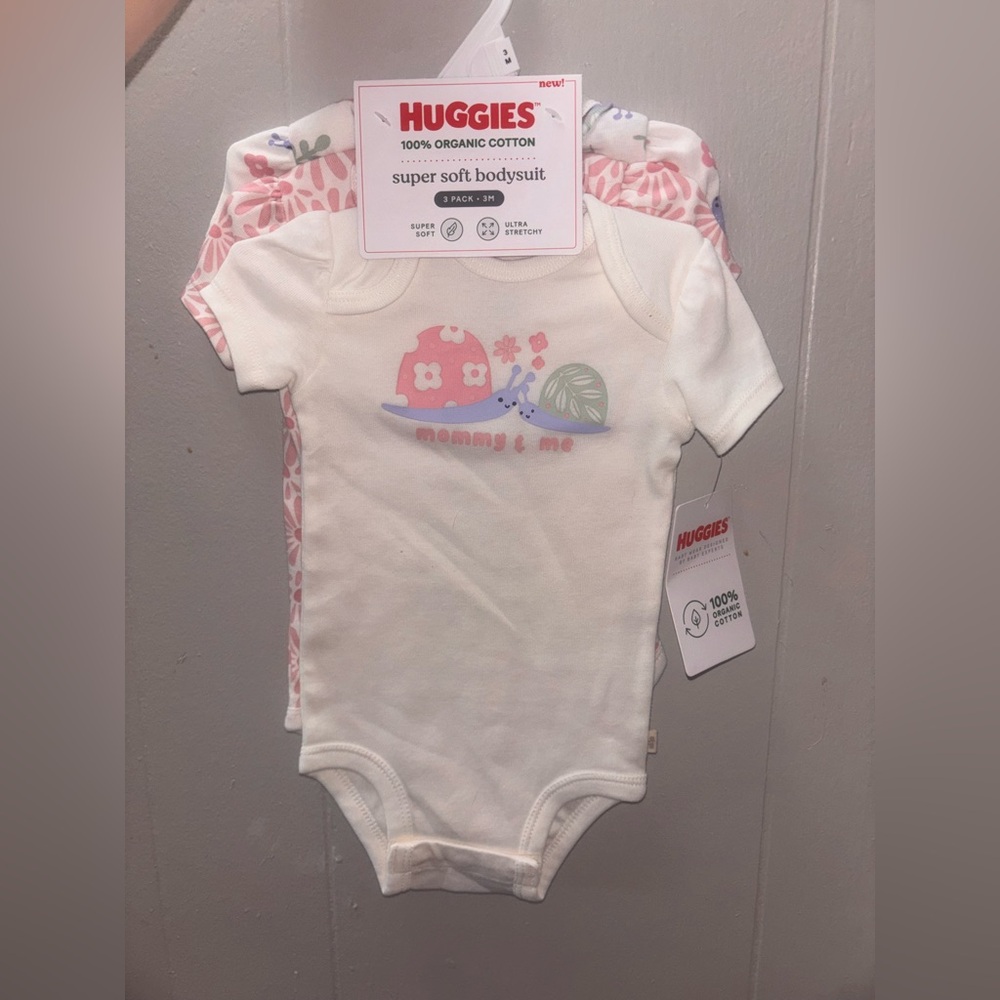 Huggies Organic Cotton Baby Bodysuits
